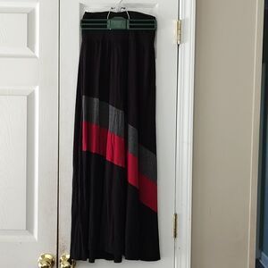 New Directions tri color  maxi skirt   Sz S